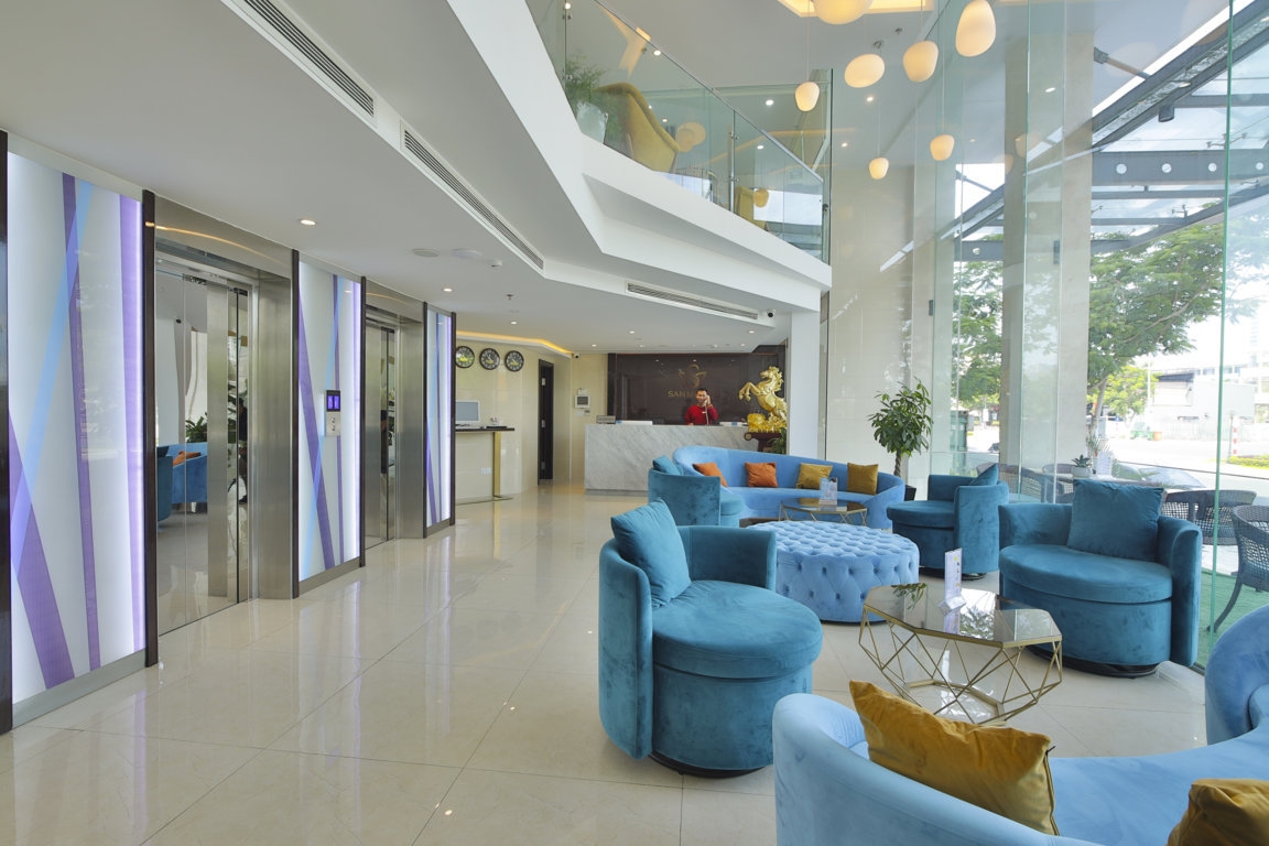 Lobby + Titano Lobby Coffee